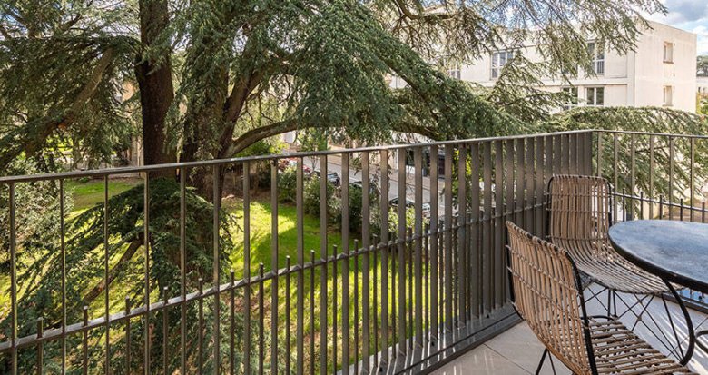 Achat / Vente programme immobilier neuf Tassin-la-Demi-Lune à 20 min de Vieux Lyon en transports (69160) - Réf. 11357